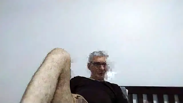 BIGUNCUTHARDCOCK online show from March 2026 01:40:02 PM