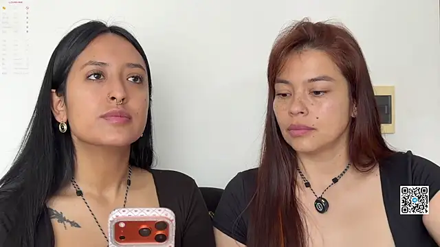 2SummerLove1 online show from May 2026 02:44:01 PM