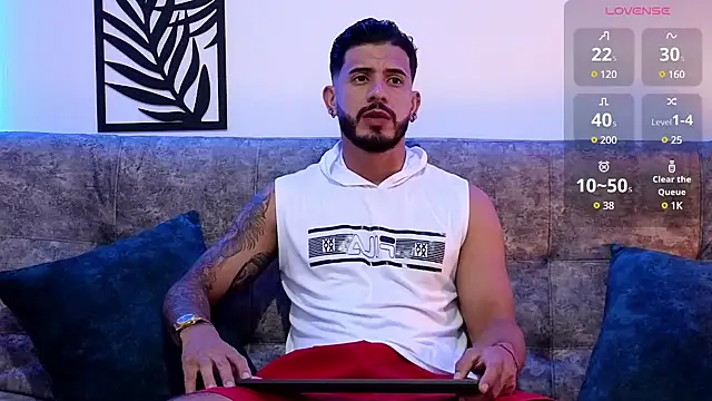 Snapshot of Bruno_Mattos chatting on January 2025 11:13:02 PM Bruno Mattos online show from January 2025 11:13:02 PM