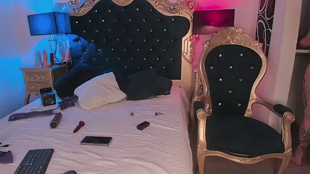 EmilyAllen  online show from December 2024 05:21:01 AM