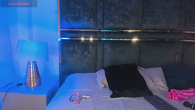 EmilyAllen  online show from February 2025 05:53:01 AM