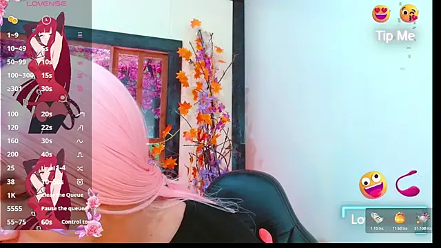 Snapshot of Victoria_Kastelo chatting on October 2025 02:07:01 PM Victoria Kastelo online show from October 2025 02:07:01 PM