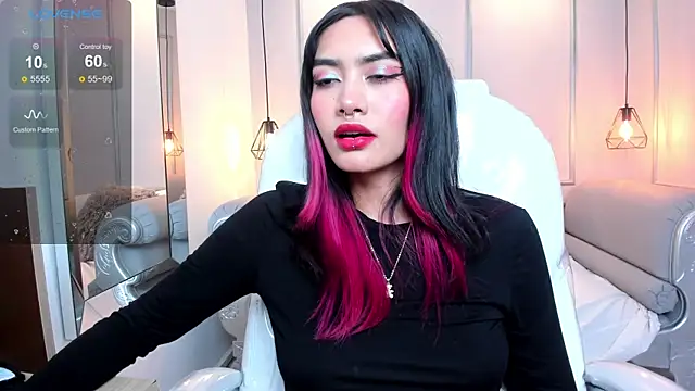 AzuraKindong online show from February 2025 10:33:01 PM