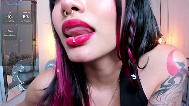 AzuraKindong online show from February 2025 10:18:01 PM