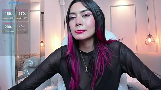 AzuraKindong online show from February 2025 02:06:02 AM