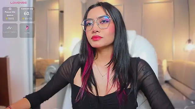 AzuraKindong online show from February 2026 07:18:01 PM