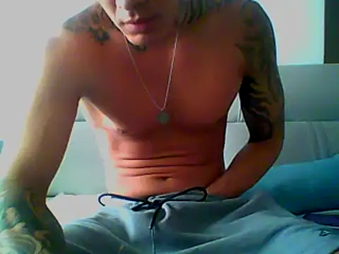 Skater29xx2 online show from January 2025 04:23:01 PM