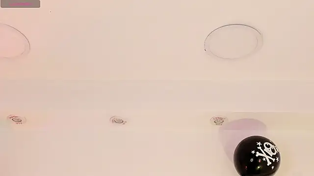 Tomy Rox online show from October 2025 07:37:02 PM