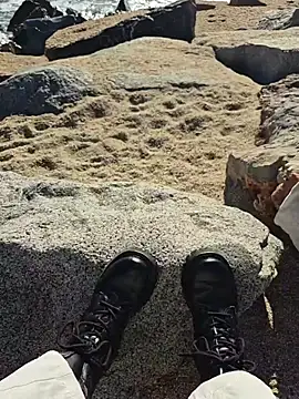 Snapshot of SexyErola27 chatting on November 2025 10:21:01 AM SexyErola27 online show from November 2025 10:21:01 AM