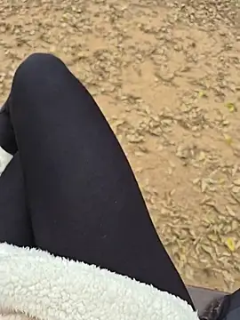 Snapshot of SexyErola27 chatting on December 2025 12:10:02 PM SexyErola27 online show from December 2025 12:10:02 PM