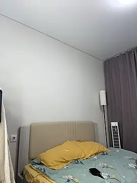 Snapshot of NewLale chatting on December 2025 03:04:01 AM NewLale online show from December 2025 03:04:01 AM