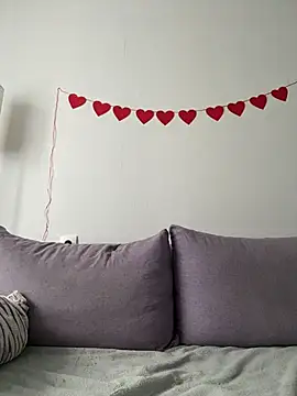 Snapshot of NewLale chatting on February 2026 03:03:01 AM NewLale online show from February 2026 03:03:01 AM