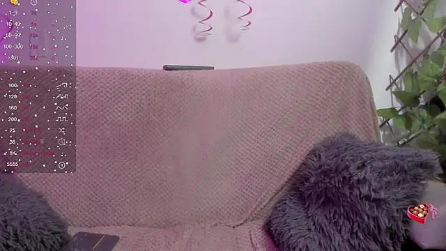 Snapshot of Murieel_69 chatting on March 2025 01:31:02 AM Murieel 69 online show from March 2025 01:31:02 AM