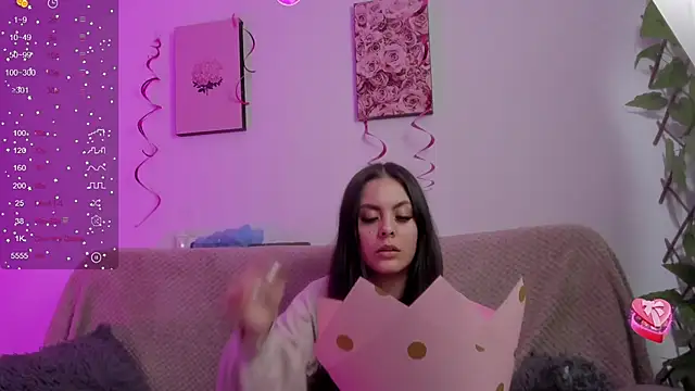 Snapshot of Murieel_69 chatting on March 2025 01:59:01 AM Murieel 69 online show from March 2025 01:59:01 AM