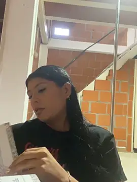 CandyRoxx1  online show from March 2026 10:21:02 PM