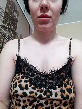 Pen Janis online show from November 2025 08:26:01 AM