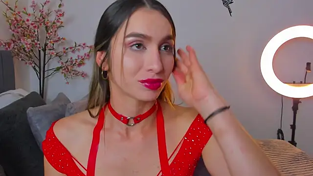 im sarah34 online show from February 2025 05:26:02 AM