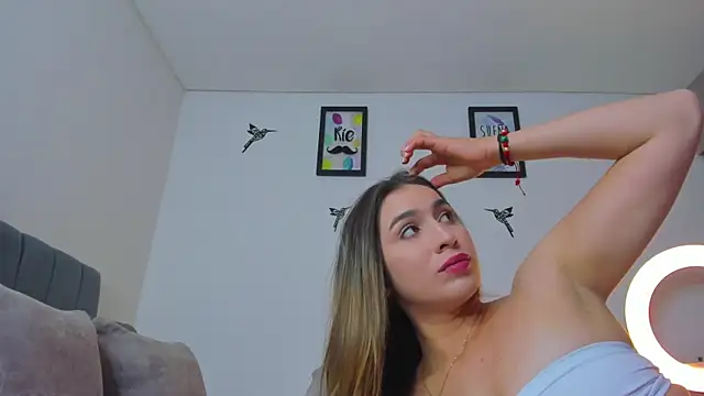 im sarah34 online show from March 2025 09:10:02 PM