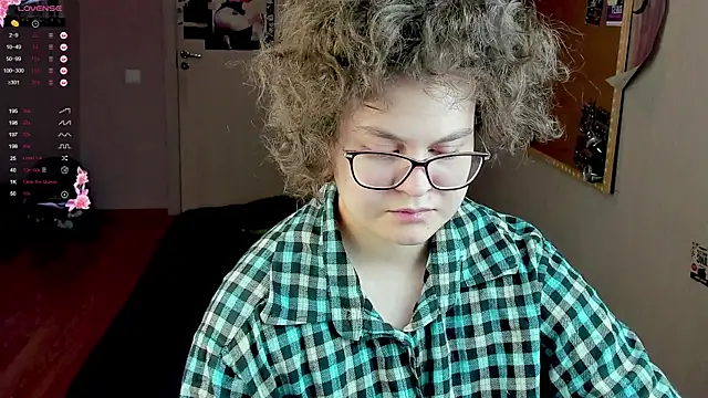 Sashy Way online show from January 2025 11:10:02 AM