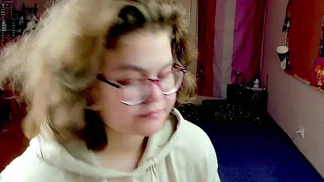 Sashy Way online show from September 2025 09:26:02 PM