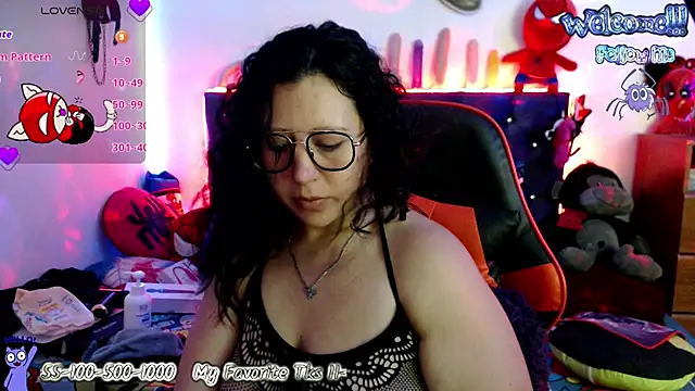 Snapshot of Bigsexycat chatting on February 2025 05:19:01 AM Bigsexycat online show from February 2025 05:19:01 AM