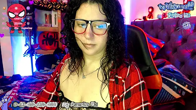 Snapshot of Bigsexycat chatting on February 2025 06:07:01 AM Bigsexycat online show from February 2025 06:07:01 AM