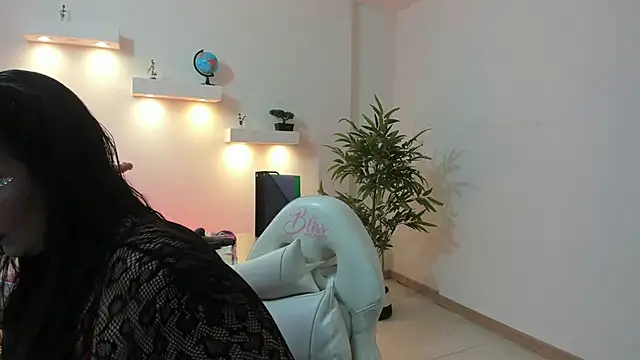 martina foxy  online show from November 2025 12:07:02 PM