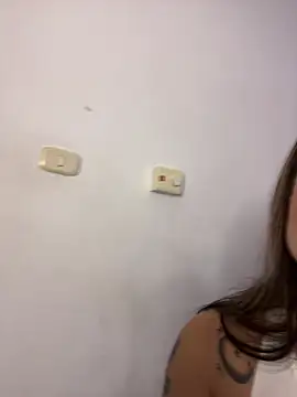 ivanna rivera online show from January 2026 11:08:01 PM