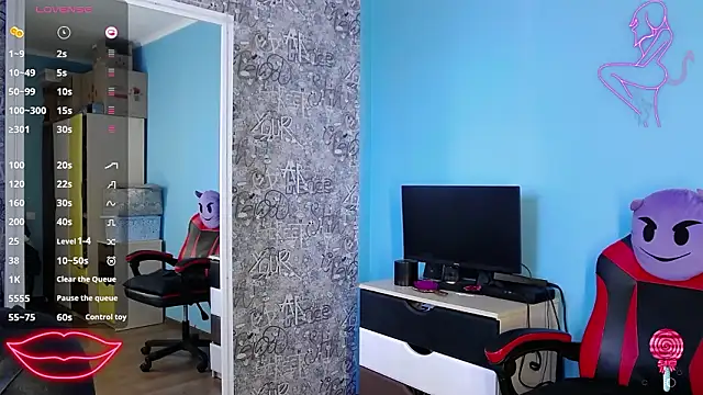 ElisaJane online show from February 2026 06:56:01 AM