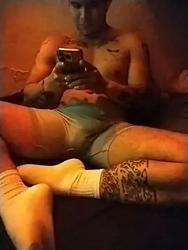 Woofer dick online show from December 2025 05:02:01 AM