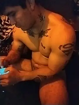 Woofer dick online show from December 2025 04:42:02 AM