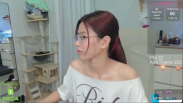 Snapshot of littlemiilk chatting on February 2026 08:33:02 AM littlemiilk online show from February 2026 08:33:02 AM