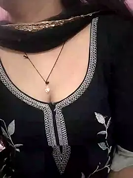 Snapshot of Cute_nidhi chatting on December 2024 05:49:02 AM Cute nidhi online show from December 2024 05:49:02 AM