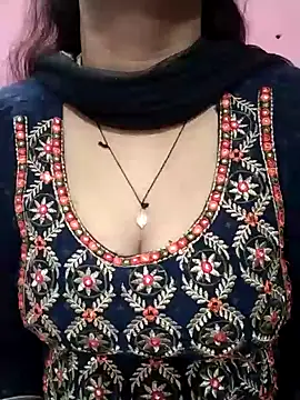 Snapshot of Cute_nidhi chatting on December 2024 05:15:01 AM Cute nidhi online show from December 2024 05:15:01 AM