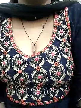 Snapshot of Cute_nidhi chatting on December 2024 08:18:01 AM Cute nidhi online show from December 2024 08:18:01 AM