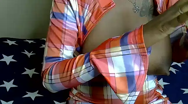 Snapshot of Skinny_m chatting on March 2025 12:38:02 AM Skinny m online show from March 2025 12:38:02 AM