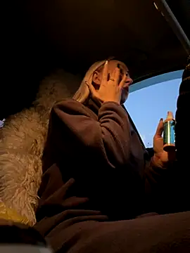 MerlinDave online show from November 2025 01:33:01 AM