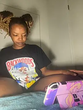 Snapshot of minimama69 chatting on September 2025 04:45:02 AM minimama69 online show from September 2025 04:45:02 AM