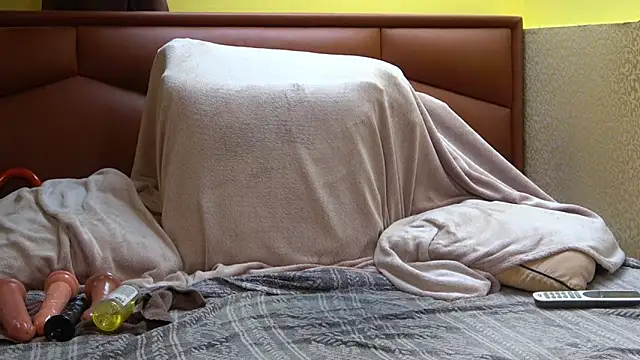 DanicaMoore online show from April 2026 12:54:01 PM