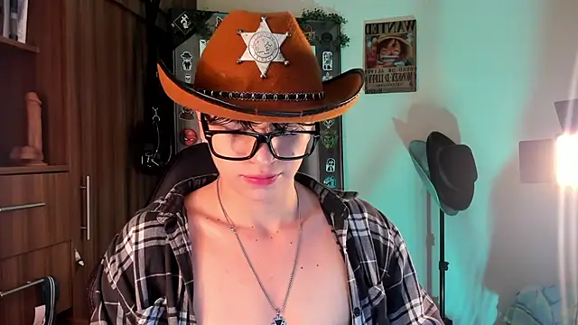 marckalexis online show from September 2025 02:06:02 PM