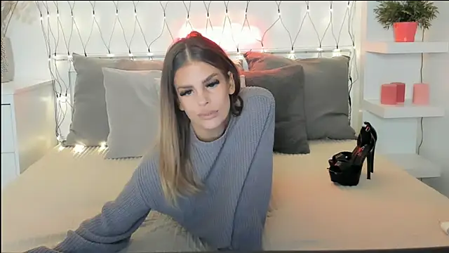 Snapshot of CassyCain chatting on January 2025 01:45:02 PM CassyCain online show from January 2025 01:45:02 PM