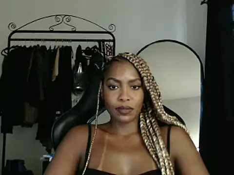 marisilva br online show from March 2025 07:53:02 PM