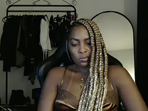 marisilva br online show from March 2025 10:48:02 PM