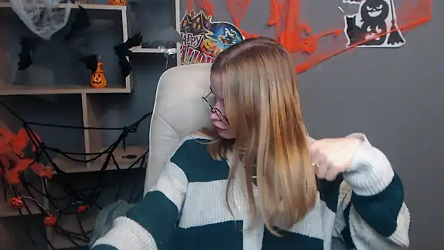 MargaritaKiss online show from November 2025 08:33:02 PM