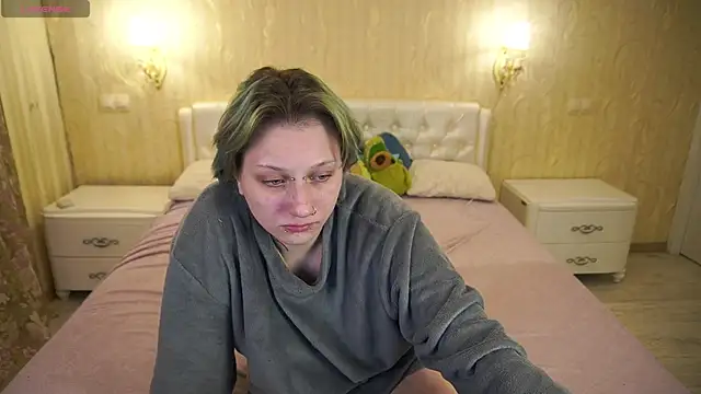 LunaaMayy online show from February 2026 03:06:01 PM