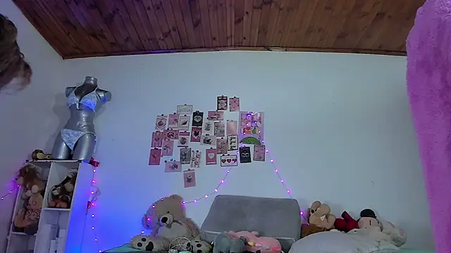 Snapshot of Pucaa_ chatting on February 2026 01:59:02 AM Pucaa online show from February 2026 01:59:02 AM