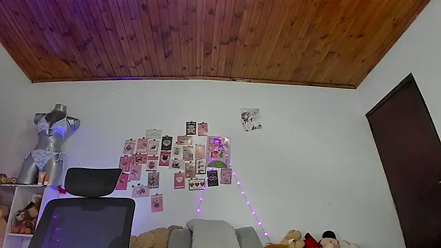 Snapshot of Pucaa_ chatting on February 2026 01:42:02 AM Pucaa online show from February 2026 01:42:02 AM