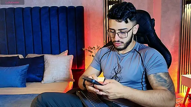 Snapshot of Liam_Kleiin chatting on July 2026 11:26:02 AM Liam Kleiin online show from July 2026 11:26:02 AM