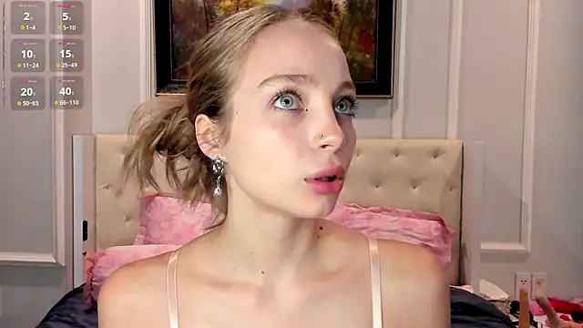  LISA BABYMETAL  online show from December 2025 04:42:02 AM