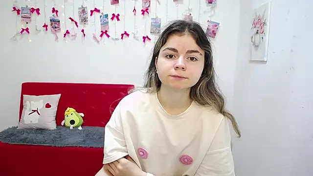 TinaRedly online show from May 2026 05:36:01 AM